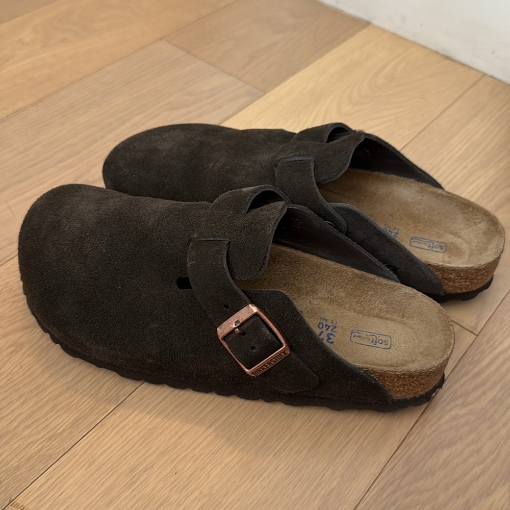 Birkenstock chocolate brown Suede Clogs
